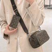 d38060b3ec-1.jpg