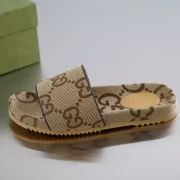 d50b902c5b3cf1bf61d7dfdc0d1a1f8f