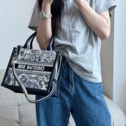 d67891154e-1.jpg