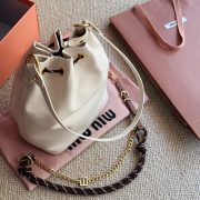 d9c1a70604-1.jpg