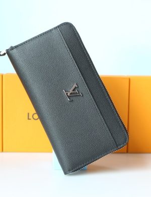 LV Letters, Equipped with a Pair of Large Compartments and Multiple