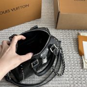 db022f55d5.jpg