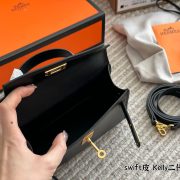 db8385bb03.jpg