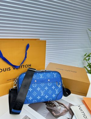 LV Double-layer Camera Bag No Gender, No Age, No Matching Adjustable