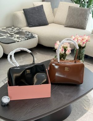 Miumiu Bowling Briefcase P280 Retro Fashion: Incorporating Retro