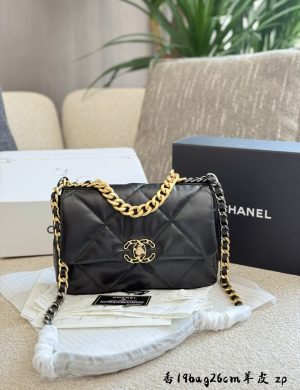 Chanel 19bag