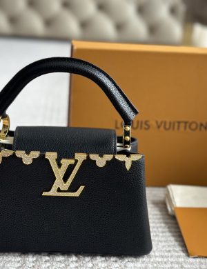 LV ￥ 245