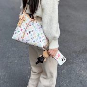 e930e0b750-1.jpg