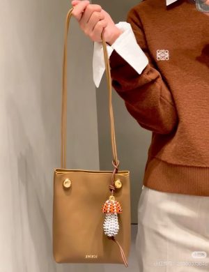 Loewe Pebble Pouch Phone Case