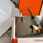 eb07601d30-1.jpg