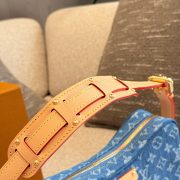ed71061a7e-3.jpg