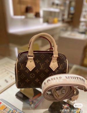 LV New Milk Tea Speedy 20, M46222 Bag