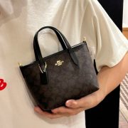 f5585864bb-1.jpg