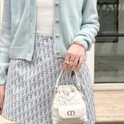 f6123cbc60.jpg