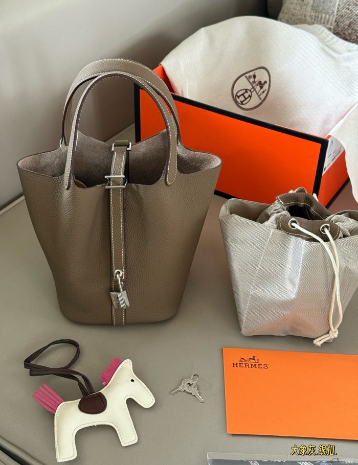 f62f1cf558-1.jpg