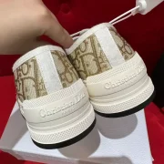 f888dbee6430a8ea15fedb444cf00b43