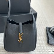 fb1487f83f-1.jpg
