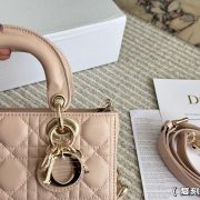 fd69474aa6-1.jpg