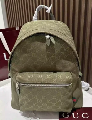 GG Emblem medium backpack in Black GG Canvas – BG064