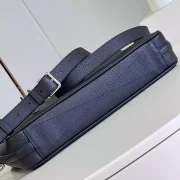 ARMAND-BRIEFCASE-MM-TAURILLON-LEATHER-M54381-LW330-3.webp