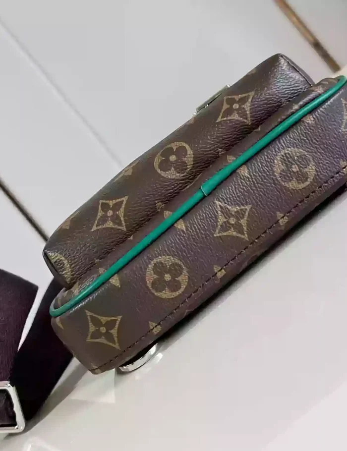 AVENUE-SLINGBAG-BORNEO-GREEN-MONOGRAM-MACASSAR-M12734-LW292-6.webp