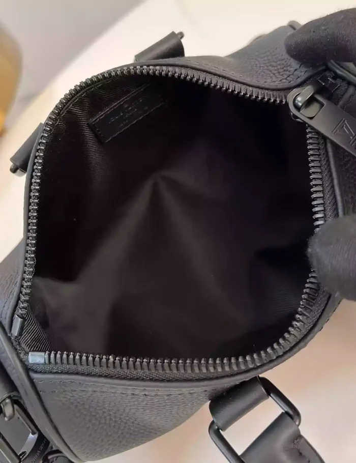 Aerogram-Keepall-XS-M80950-LW253-7.webp
