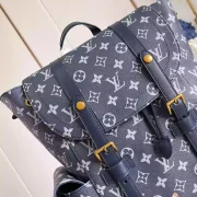 CHRISTOPHER-BACKPACK-MONOGRAM-ECLIPSE-M46805-LW347-4.webp