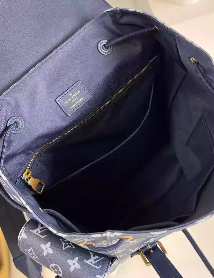 CHRISTOPHER-BACKPACK-MONOGRAM-ECLIPSE-M46805-LW347-5.webp