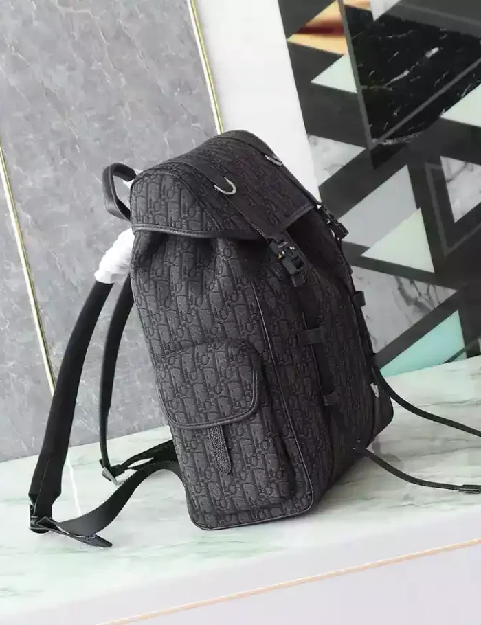 DIOR-HIT-THE-ROAD-BACKPACK-WITH-FLAP-DIO038-3.webp
