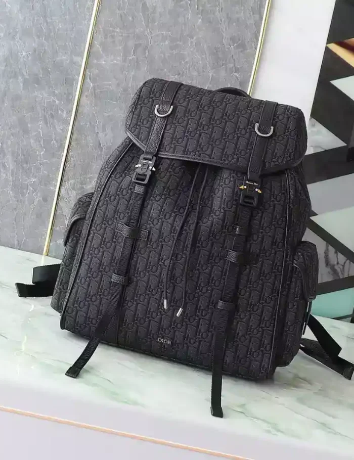 DIOR-HIT-THE-ROAD-BACKPACK-WITH-FLAP-DIO038-8.webp