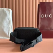 GG-BELT-BAG-BLACK-RUBBER-EFFECT-LEATHER-BG134-10.webp