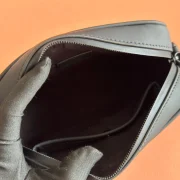GG-RUBBER-EFFECT-MINI-SHOULDER-BAG-BLACK-BG132-6.webp