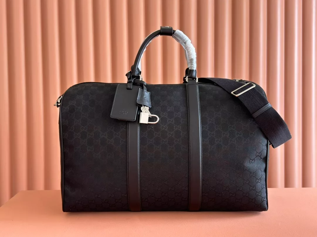 GUCCI-GG-CANVAS-MEDIUM-DUFFLE-BAG-BG144-1.webp GUCCI-GG-CANVAS-MEDIUM-DUFFLE-BAG-BG144-1.webp