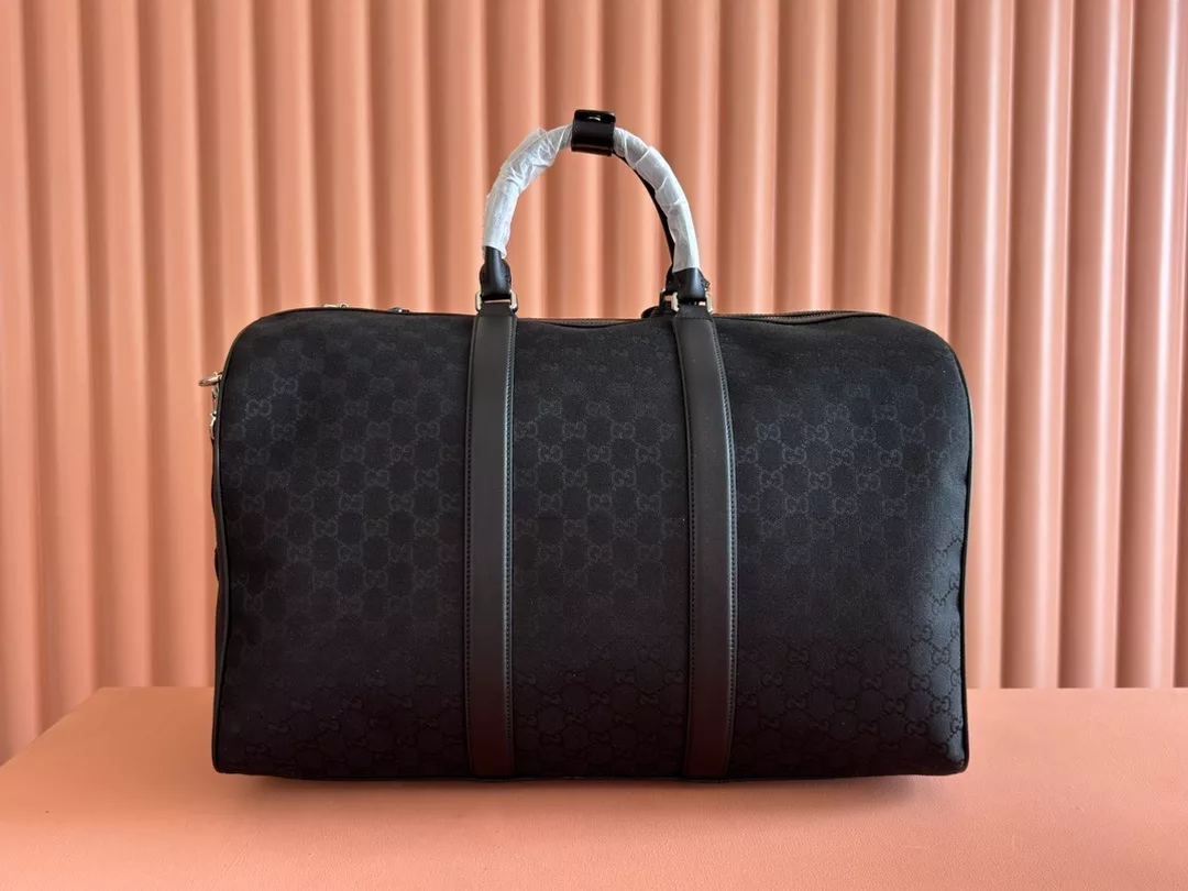 GUCCI-GG-CANVAS-MEDIUM-DUFFLE-BAG-BG144-5.webp GUCCI-GG-CANVAS-MEDIUM-DUFFLE-BAG-BG144-5.webp