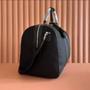 GUCCI-GG-CANVAS-MEDIUM-DUFFLE-BAG-BG144-9.webp
