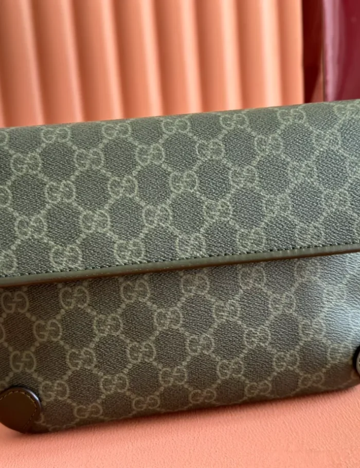 GUCCI-GG-MONOGRAM-SMALL-BELT-BAG-IN-FOREST-GREEN-GG-FABRIC-BG142-3.webp