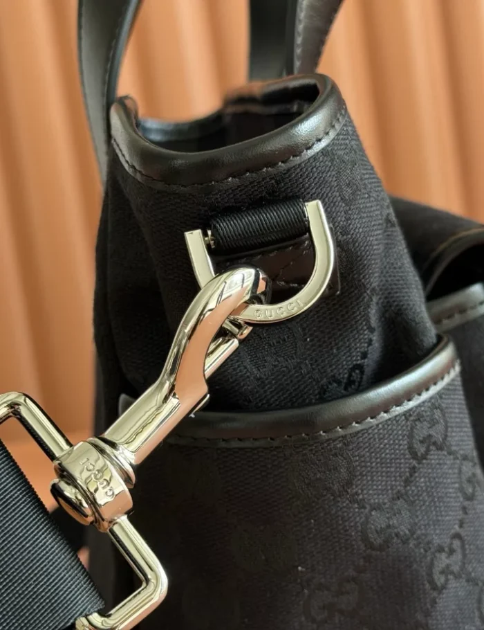GUCCI-GG-SMALL-CANVAS-TOTE-BAG-WITH-LEATHER-TRIM-BLACK-BG148-5.webp