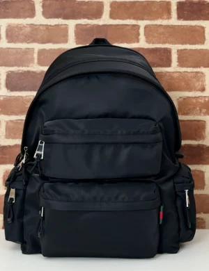 GUCCI MEDIUM GUCCI LOGO BACKPACK – BG143