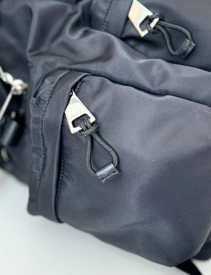 GUCCI-MEDIUM-GUCCI-LOGO-BACKPACK-BG143-6.webp