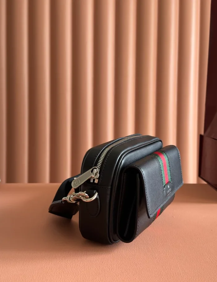 GUCCI-WEB-TRADEMARK-MINI-BAG-BG129-2.webp