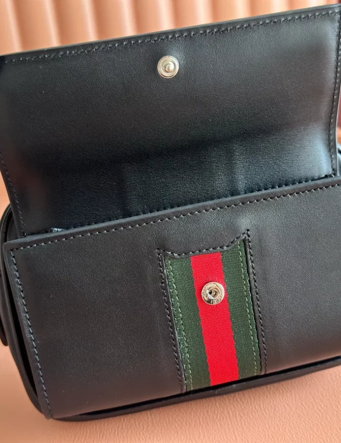 GUCCI-WEB-TRADEMARK-MINI-BAG-BG129-7.webp