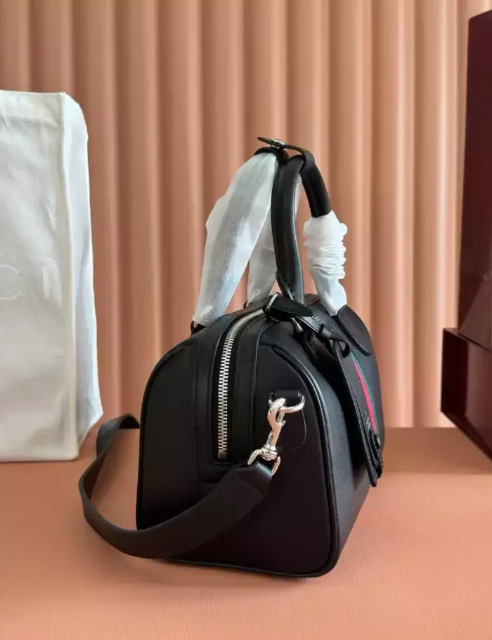 GUCCI-WEB-TRADEMARK-SMALL-DUFFLE-BAG-IN-BLACK-LEATHER-BG138-5.webp