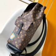 LOUIS-VUITTON-CHRISTOPHER-MM-MON-MONOGRAM-LW475-9.webp