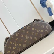 LOUIS-VUITTON-CHRISTOPHER-MM-MONOGRAM-ECLIPSE-LW457-5.webp