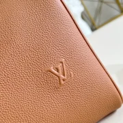 LOUIS-VUITTON-KEEPALL-BANDOULIERE-50-2.webp