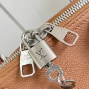 LOUIS-VUITTON-KEEPALL-BANDOULIERE-50-6.webp