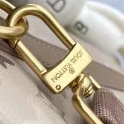 LOUIS-VUITTON-KEEPALL-BANDOULIERE-50-MONOGRAM-OTHER-LW483-9.webp