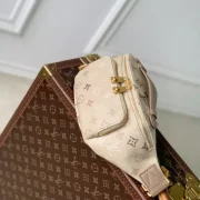 LOUIS-VUITTON-RUSH-BUMBAG-LW486-4.webp