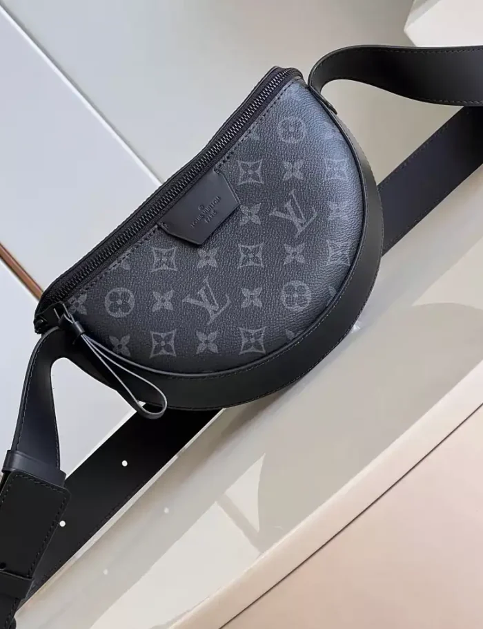 LV-MOON-CROSSBODY-BAG-MONOGRAM-ECLIPSE-CANVAS-M23835-LW451-4.webp