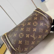 Louis-Vuitton-Toiletry-Bag-Brown-Monogram-Eclipse-Canvas-LW150-3.webp